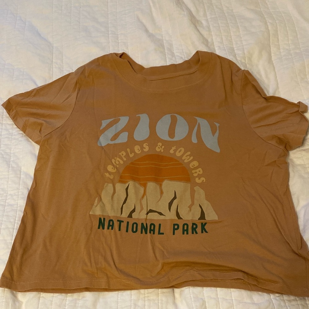 Zoe + Lic Cropped Tee